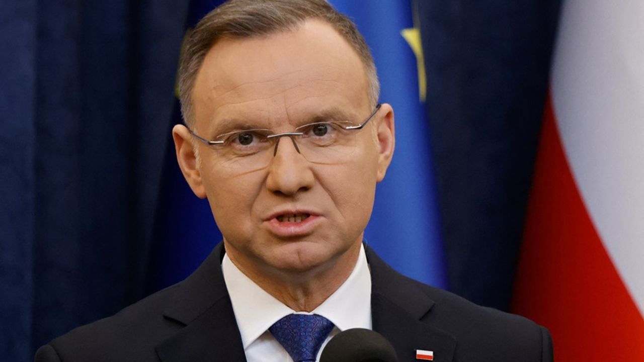Polonya Cumhurbaşkanı Duda'dan AB fonlarına eleştiri!