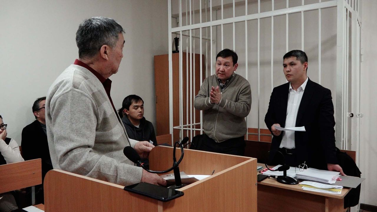 Kırgızistan'da hükümeti eleştiren Kloop.kg kapatıldı!