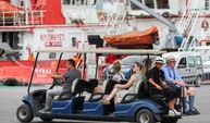 İzmir, 3 kruvaziyerle gelen 2 bin 300 turisti ağırladı