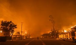 Şiddetli yangınlar Los Angeles’ı sardı: Ölü sayısı artıyor