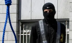 İran Mossad casusu olduğunu iddia ettiği kişiyi idam etti