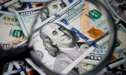 Dolar, güvenli liman arayışıyla değer kaybediyor
