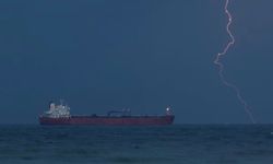 Trump duyurdu, İran 10 tankere Hürmüz izni verdi