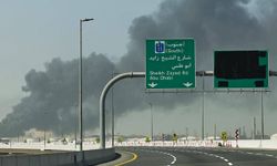 Abu Dabi'ye balistik füze saldırısı beş kişi yaralandı