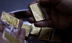 Güvenli limanda yön değişti; altın iki haftanın zirvesinde