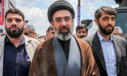 Hamaney yapay zeka ile gizleniyor iddiası Tahran'ı sarstı