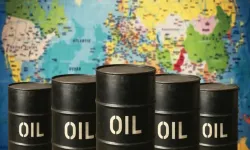 Brent petrol 80 doların altına indi, gözler barışta