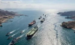 Hürmüz Boğazı güney rotası ticari gemilere açık