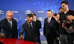 Hyundai Türkiye'de tam elektrikli binek üretimine başladı