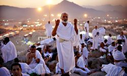 Suudi Arabistan Hac konaklama kurallarını sıkılaştırdı