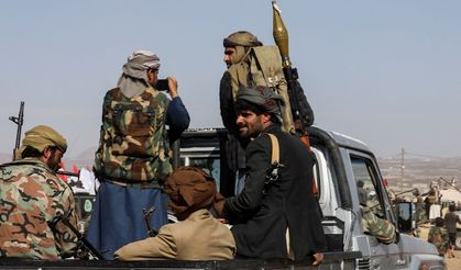 Yemen'den İsrail'e ilk füze saldırısı Husiler savaşa girdi