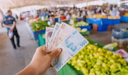 Enflasyon şubatta hedefi zorladı yıllık yön yukarı döndü