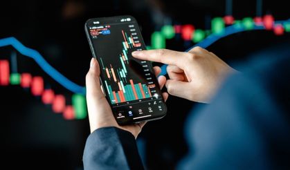 BIST 100 endeksi 13.521 puanla küresel piyasadan ayrıştı