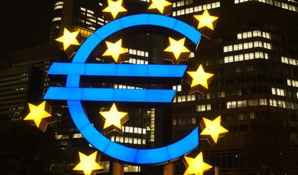 ECB'nin 29 Ekim'de faizi sabit tutması, Aralık'ta artırması bekleniyor