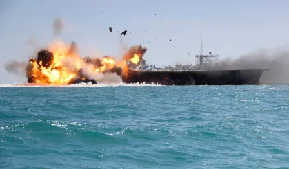 Hint Okyanusu’nda İran gemisine denizaltı saldırısı