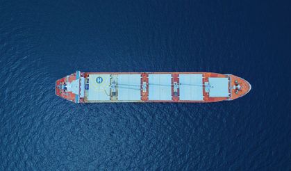 UKMTO: Hürmüz Boğazı'nda bir konteyner gemisi ve bir tanker vuruldu