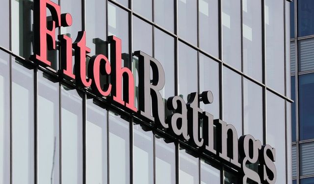 Fitch Türkiye banka görünümünü 'kötüleşen'e indirdi