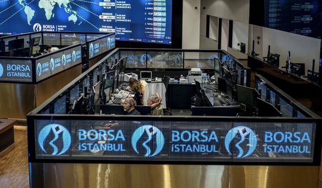 Borsa İstanbul Rekor Kırdı: BIST 100 endeksi zirvede!