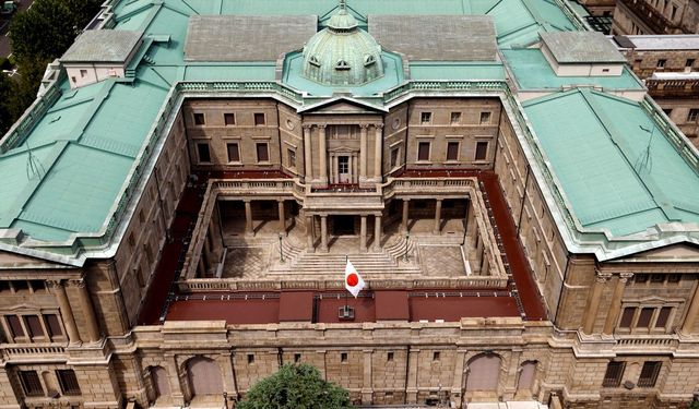 Japonya'da üretici enflasyonu eylülde hız kesti