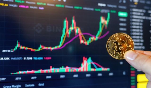 Bitcoin toparlanıyor, altcoinler yukarı yönlü sinyal veriyor