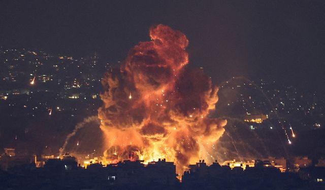 Dizel fiyatları savaş etkisiyle rekor seviyeye çıktı!