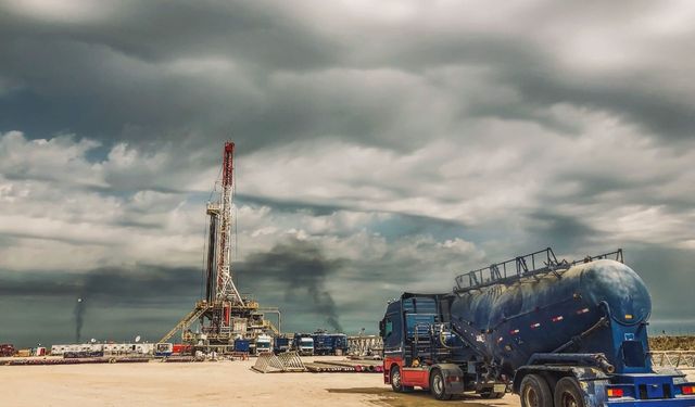 Irak: KBY’nin kaçak petrolü ülkeye zarar veriyor