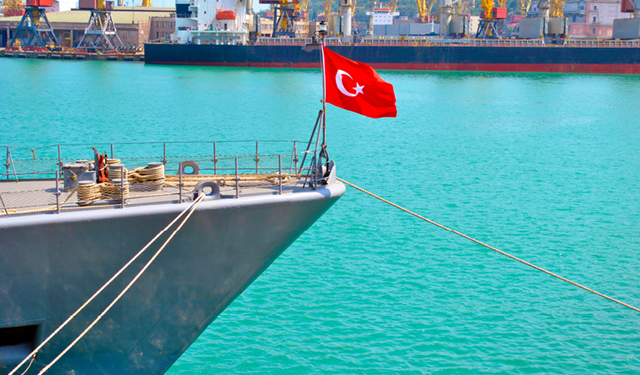 Türk şirketine ait tankere Karadeniz'de asimetrik saldırı