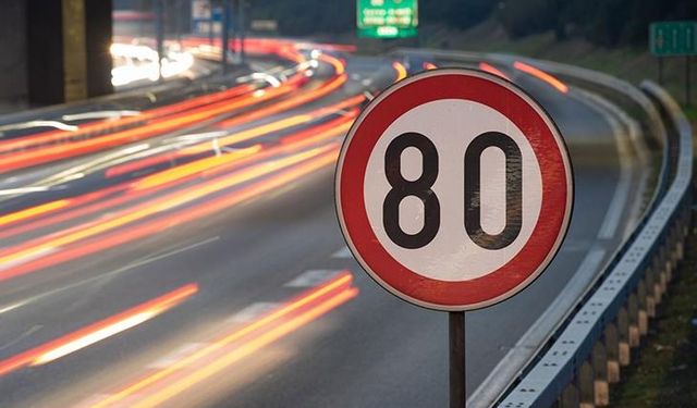 Aşırı hız ve saldırgan sürüşte ehliyet iptali gündemde