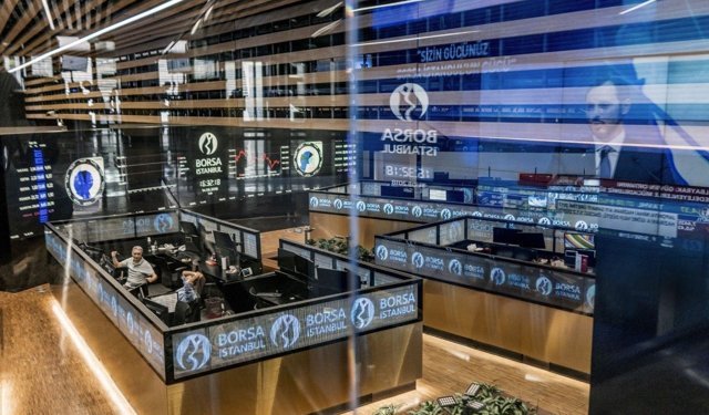 BIST 100 endeksinde 13.500 hedefi güçleniyor