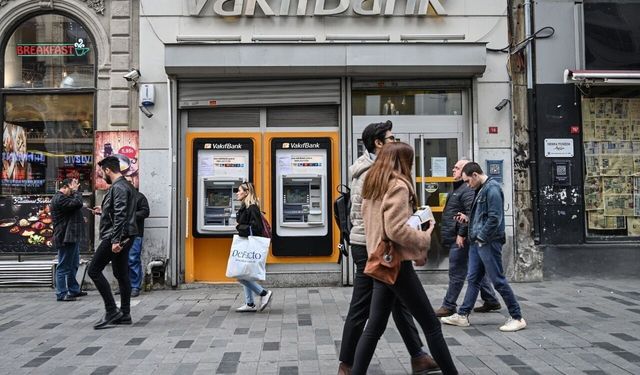 VakıfBank Genel Müdürü fon krizini geçici olarak niteledi