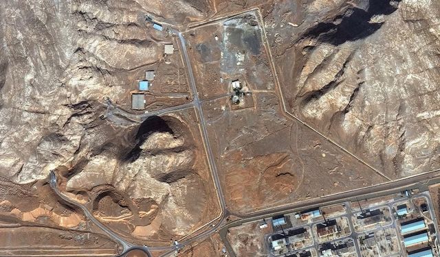 İran nükleer ve füze tesislerini betona gömüyor