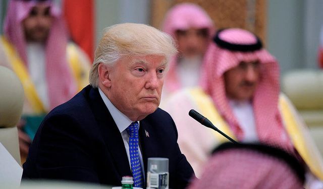 Trump Arap ülkelerine İran savaşının faturasını kesecek