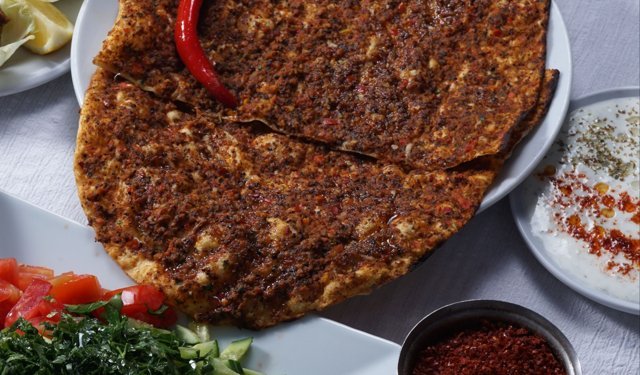 Lahmacun fiyatları martta resmi enflasyonu geride bıraktı