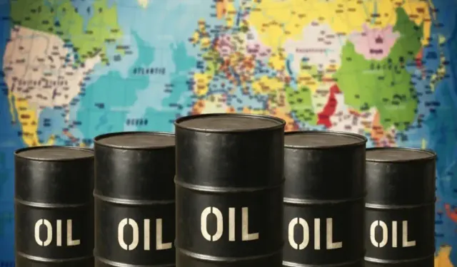 Brent petrol 80 doların altına indi, gözler barışta