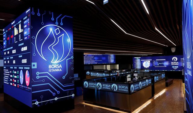 Endeks düşerken çok sayıda hisse tavandan kapandı