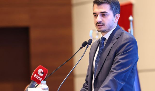 Başkan il dışında, Çankaya Belediyesi'ne operasyon