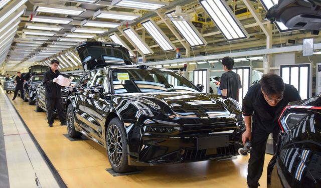 Almanya’da otomotiv üretimi yüzde 9,2 geriledi