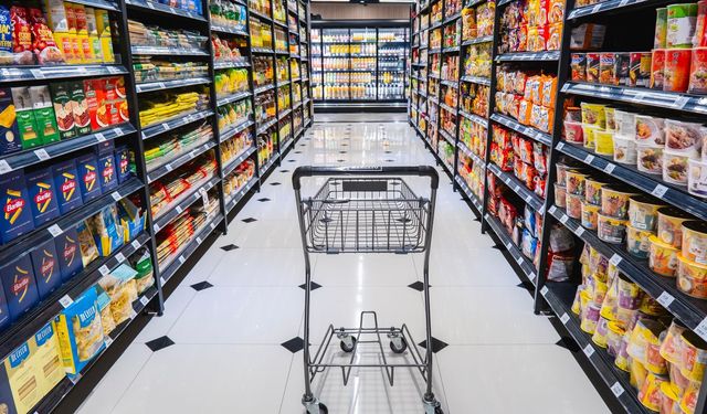 Kroger kurumsal kadrolarının üçte birini azaltacak