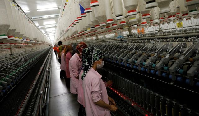 BIST 100 şirketlerinin vergi öncesi kârının yüzde 37,5'i parasal kazançtan