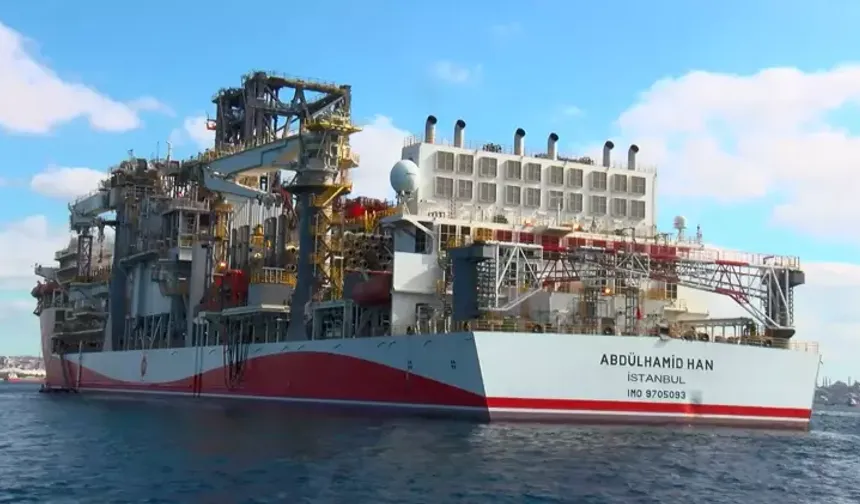 Türkiye Somali açıklarında 7 kilometrelik sondaja hazırlanıyor