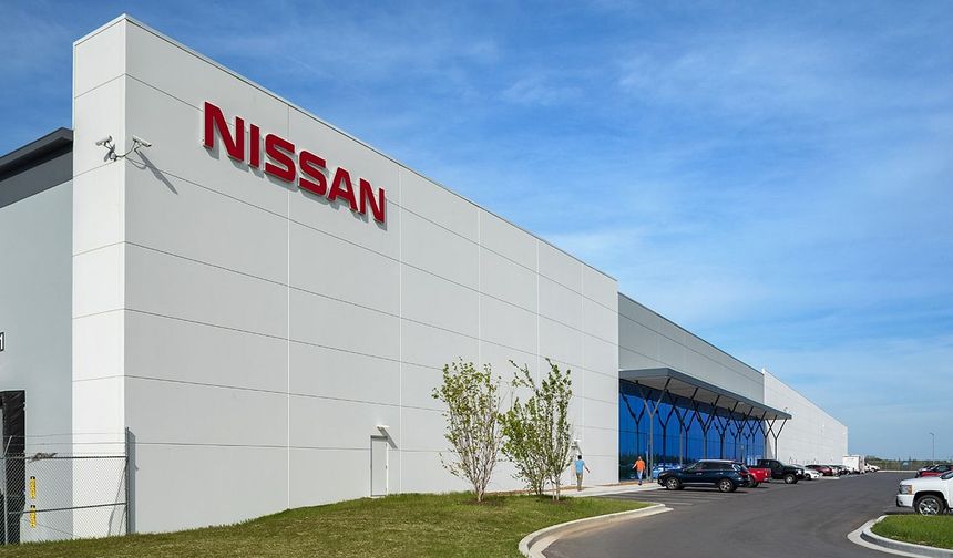Nissan borçla yeniden yapılanmayı değerlendiriyor