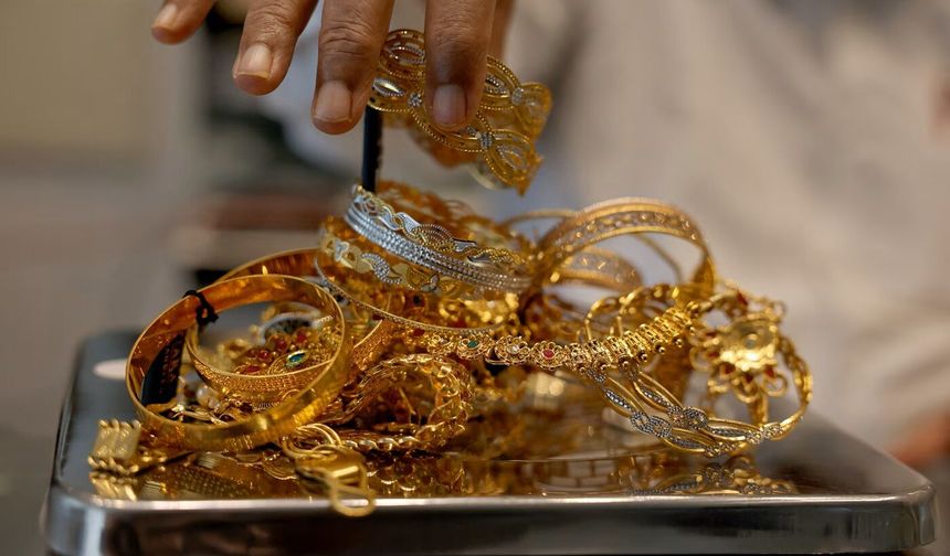 UBS altın için 6 bin dolar kapısını araladı