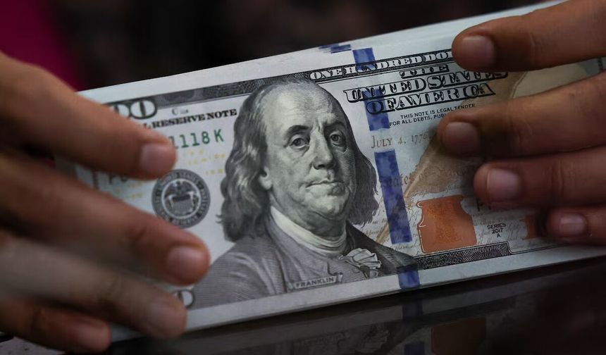 Dolar endeksi 17 ayın zirvesinde, dolar/TL 49,08