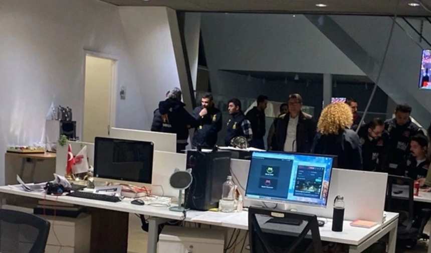 Halk TV'ye kayyım atandı, yayın durdu, 17 şüpheliye gözaltı kararı