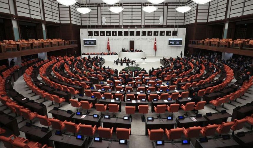 Fon kanun teklifinde TMSF'ye kayyım ve satış yetkisi