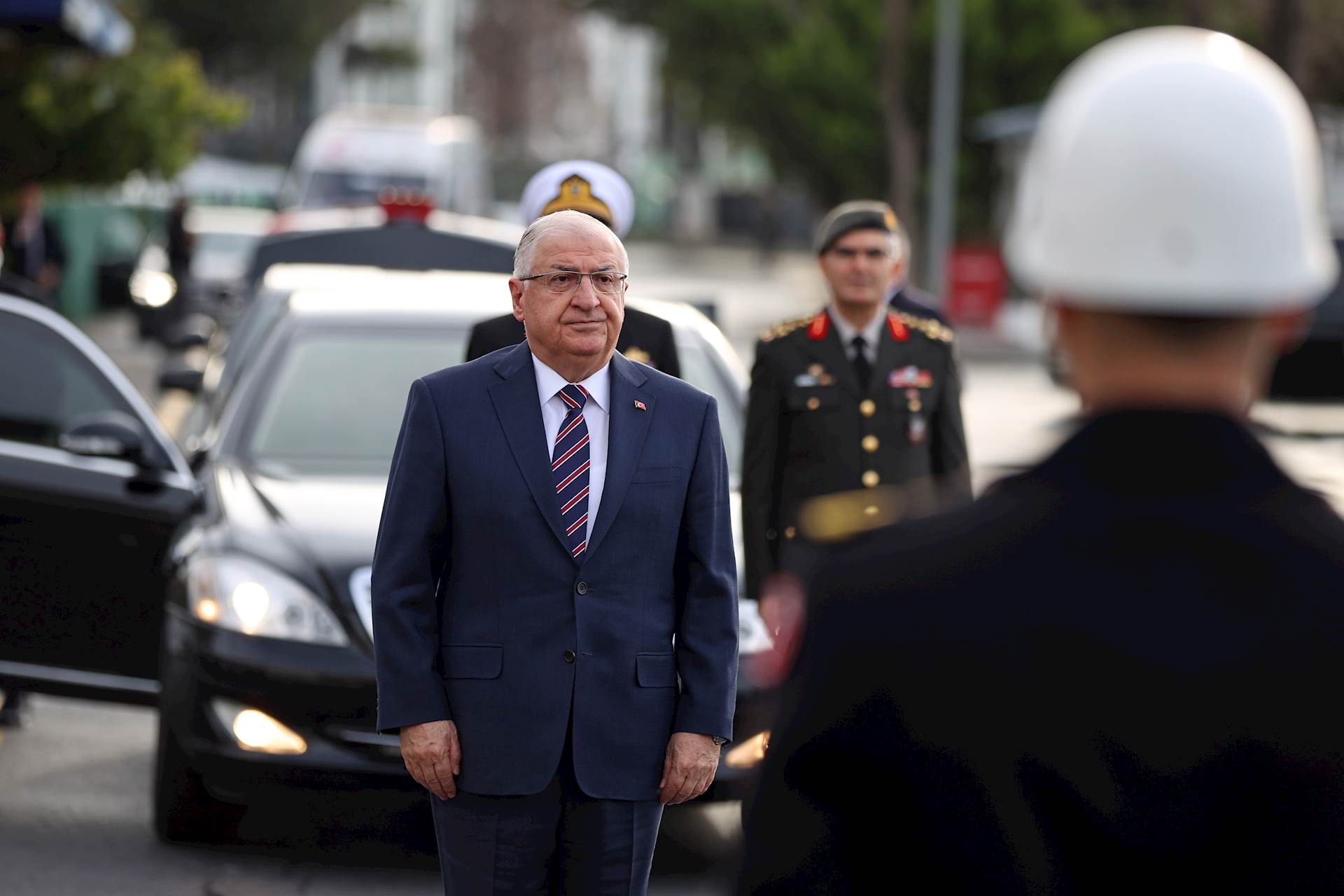 Milli Savunma Bakanı Yaşar Güler