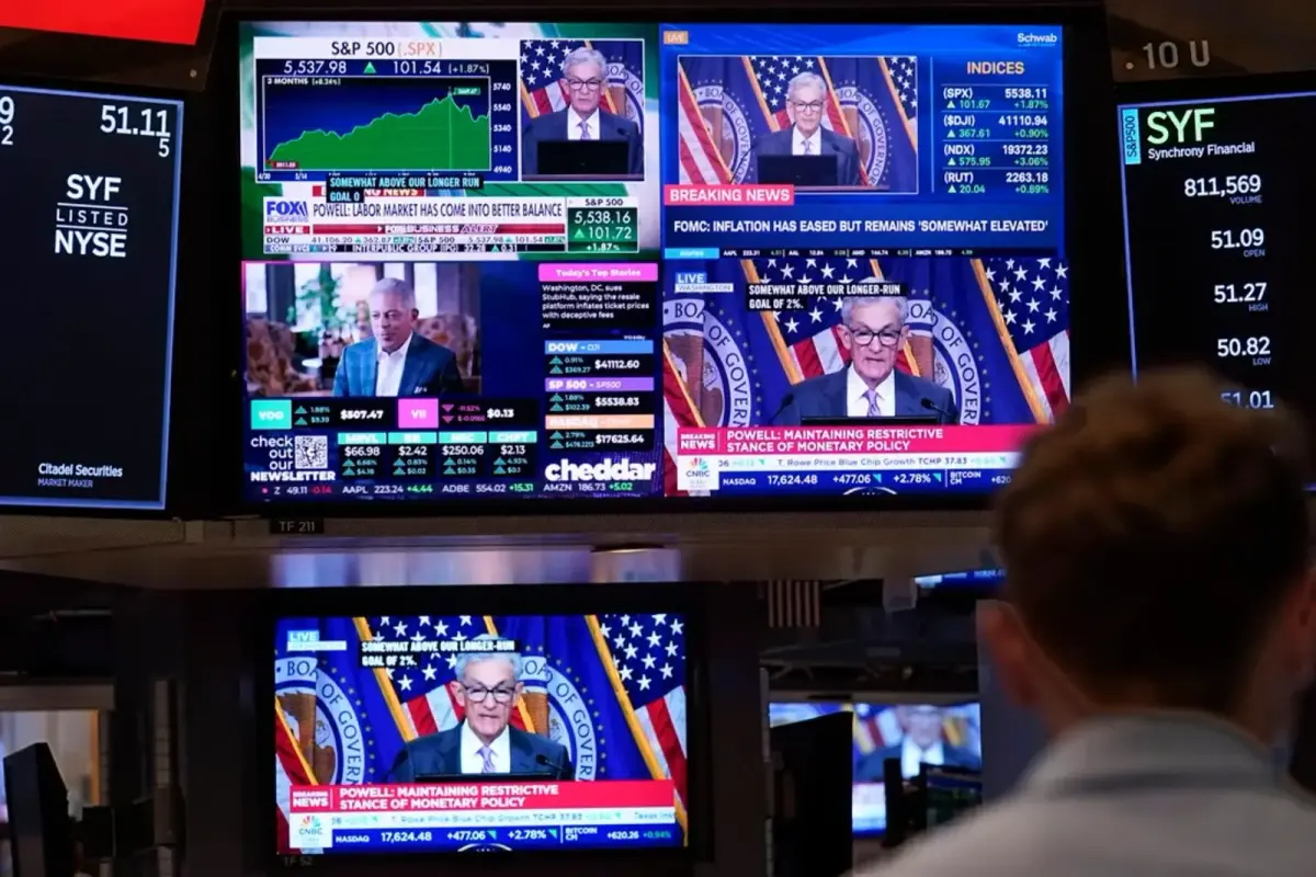 Donald Trump’ın Fed üzerindeki baskıları, küresel piyasalarda doların değer kaybına yol açtı.