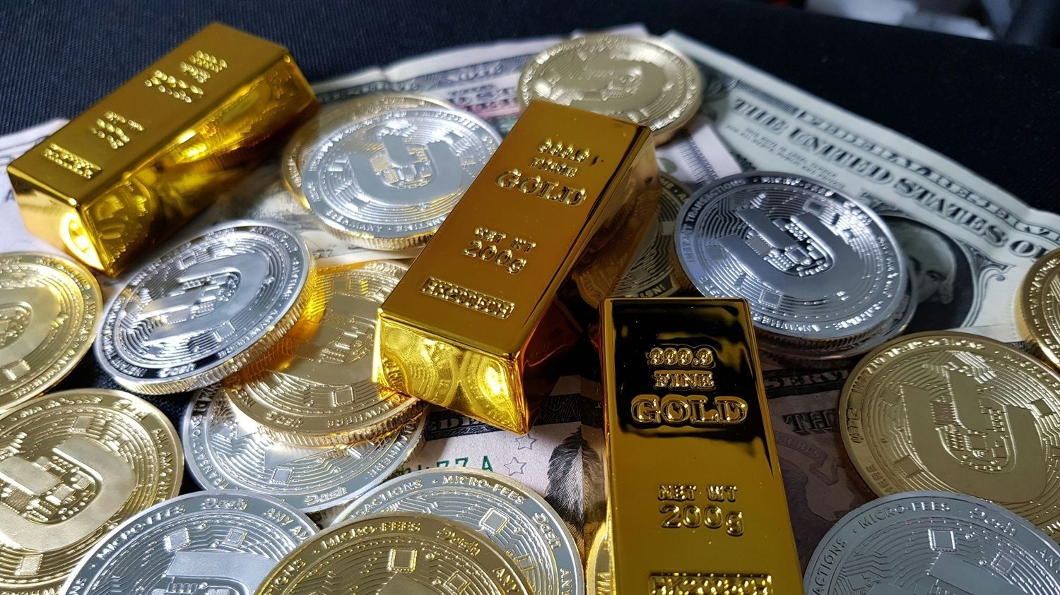 Dünya Bankası, ons altının 2026 ortalamasını 4.600 dolar öngördü